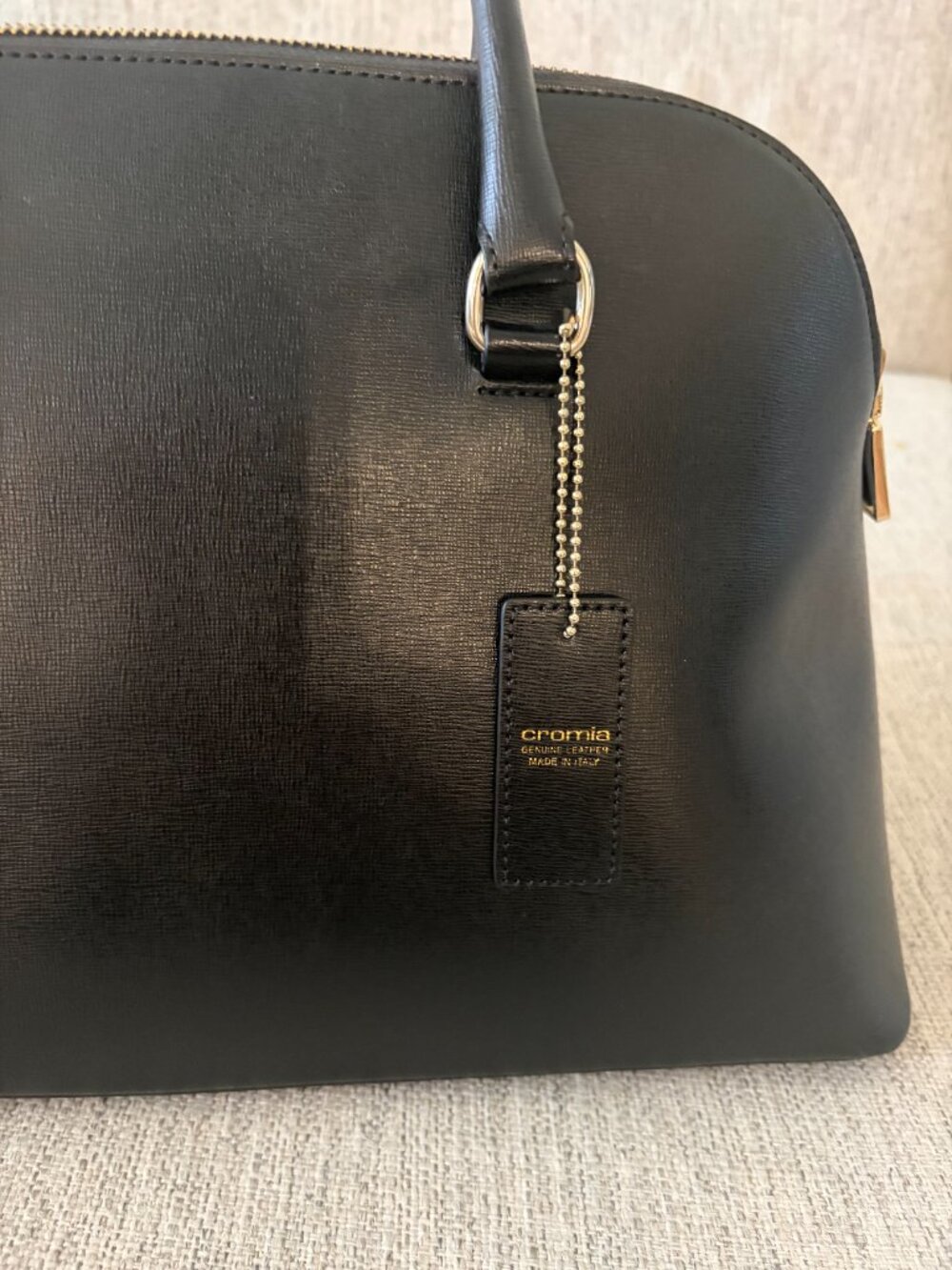 Classic Italian Leather Black Cromia Satchel w/Removeable Clutch and Purse Pouch - Picture 4 of 16